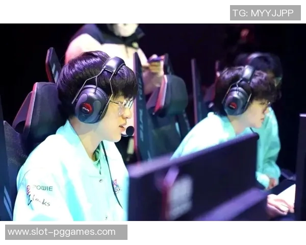 S15电竞赛后分析LNG与TES的战术对决与精彩瞬间回顾